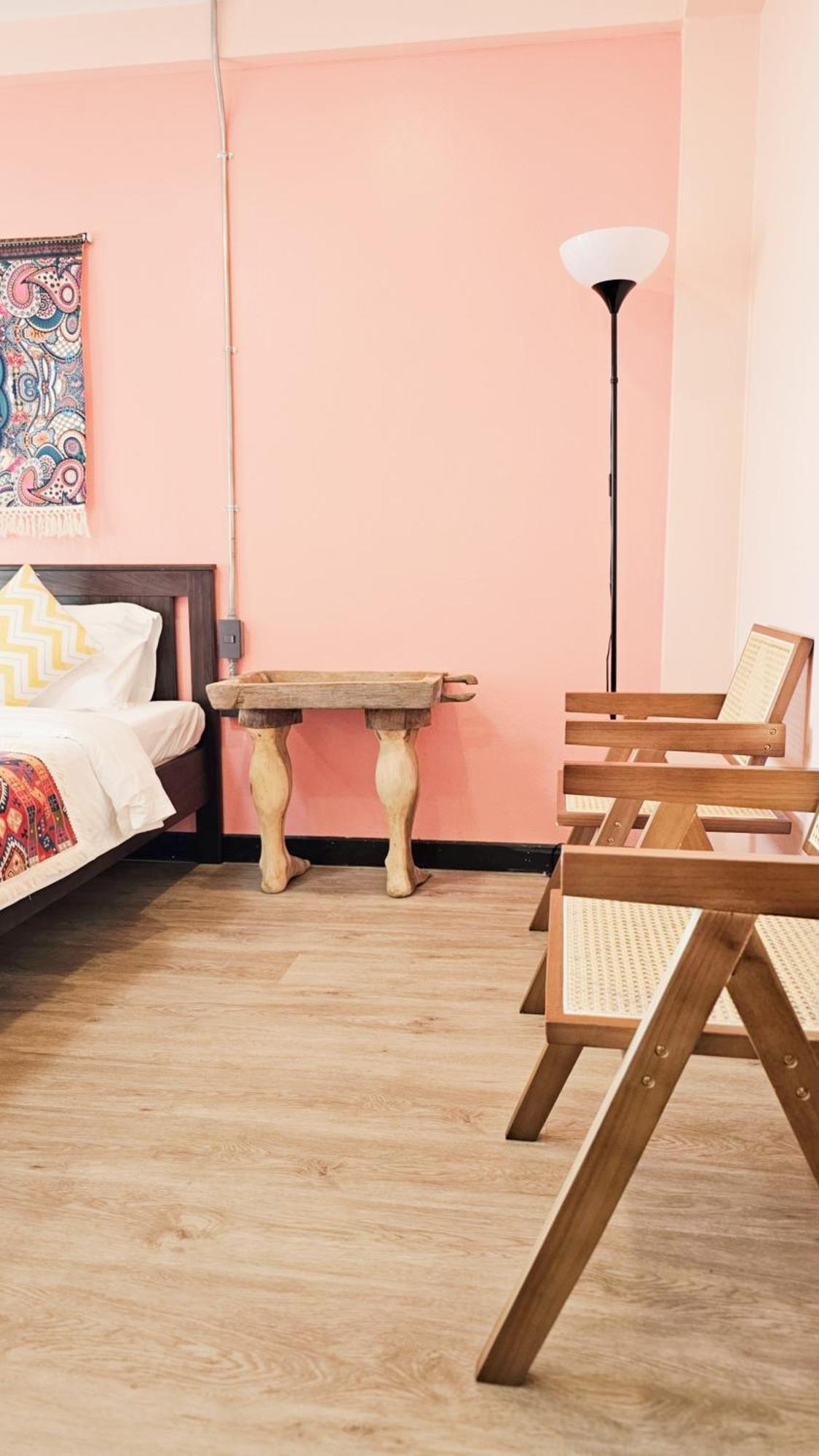 Elegant Lanna Guesthouse Чиангмай Екстериор снимка