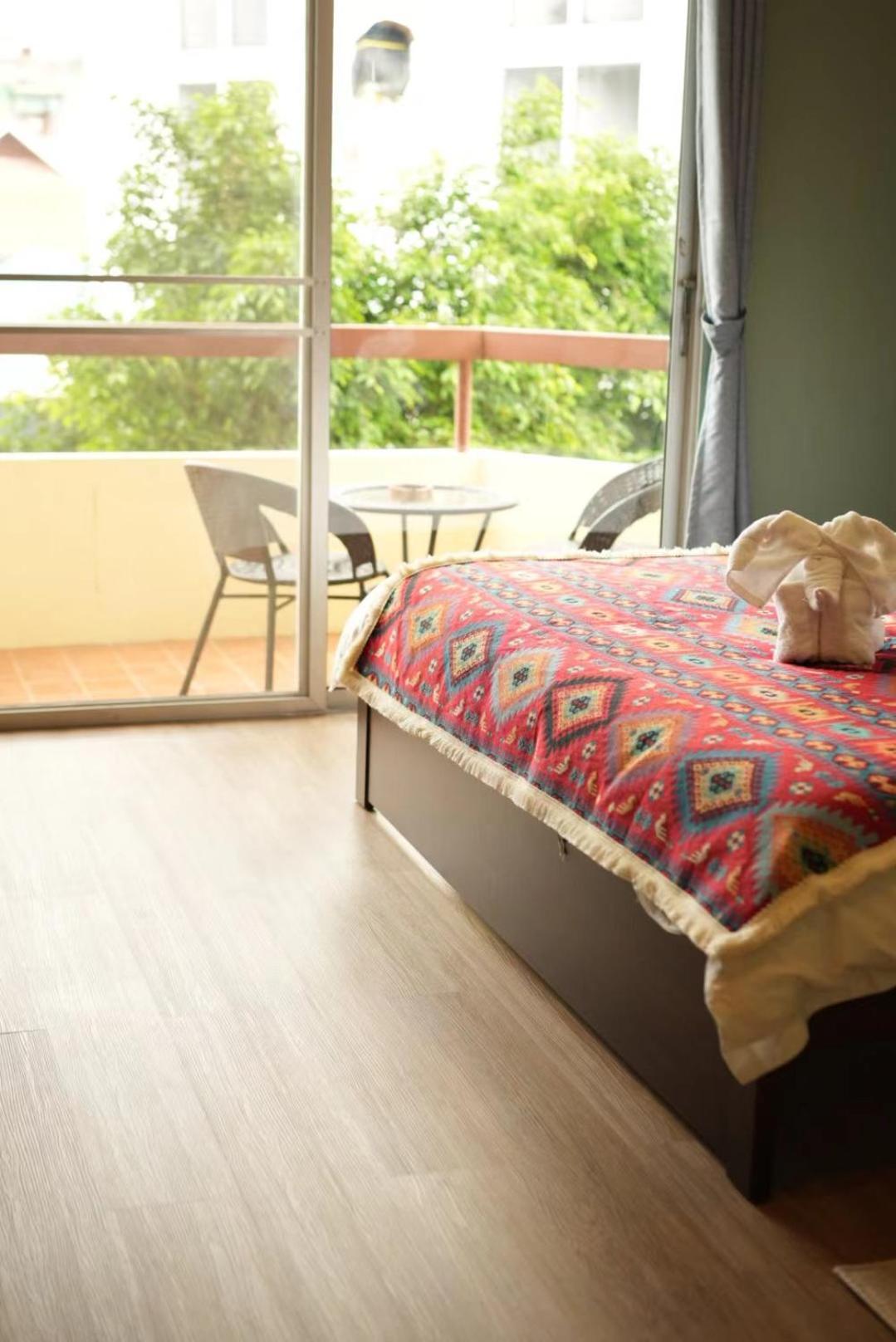 Elegant Lanna Guesthouse Чиангмай Екстериор снимка