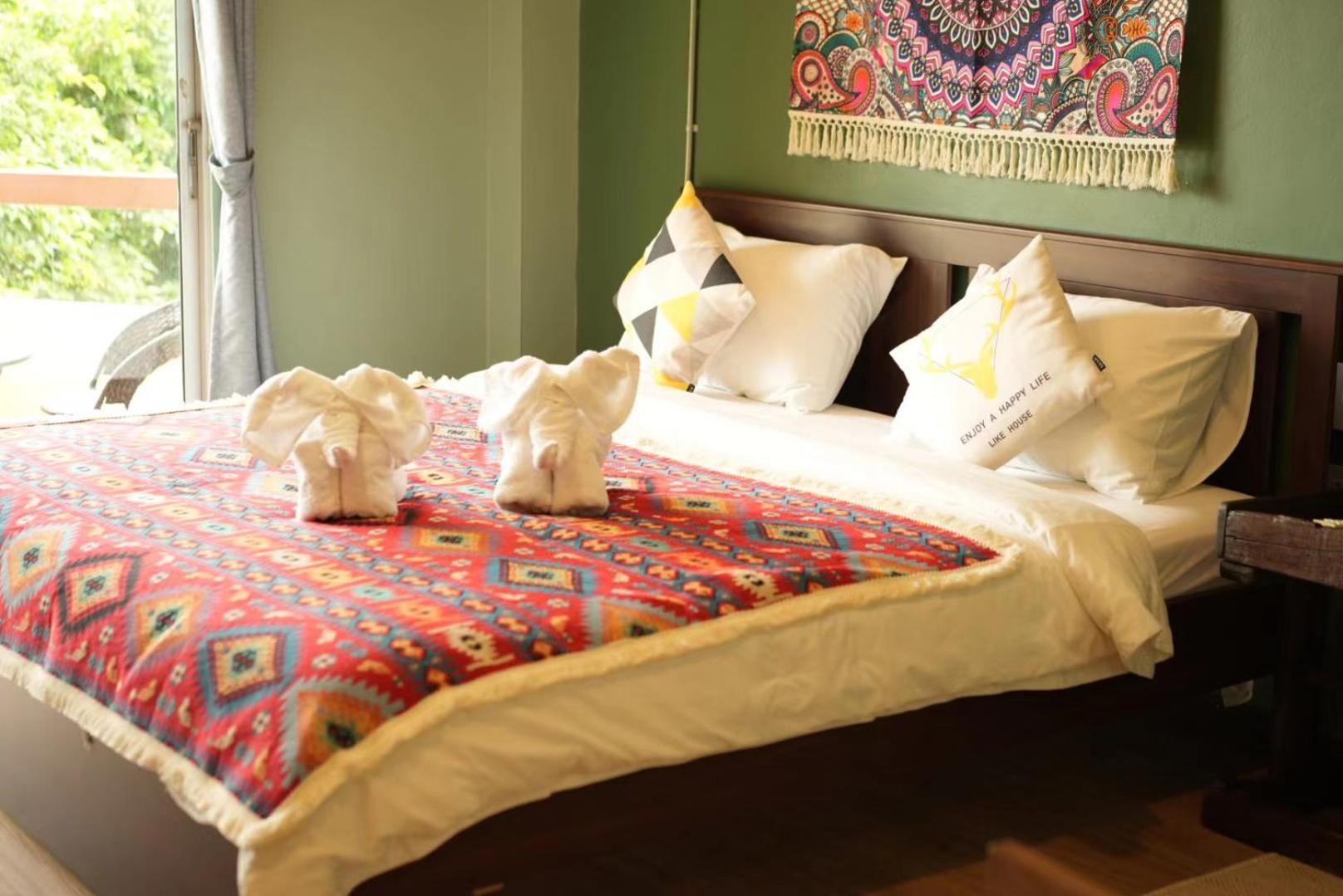 Elegant Lanna Guesthouse Чиангмай Екстериор снимка