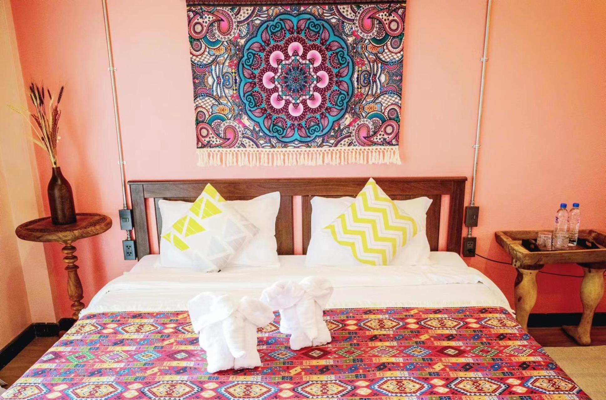 Elegant Lanna Guesthouse Чиангмай Екстериор снимка